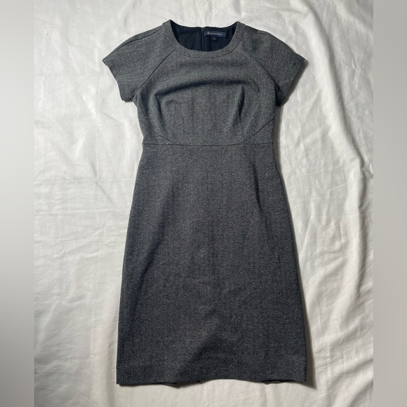 Brooks Brothers Dresses & Skirts - Brooks Brothers Gray Tweed Herringbone Pencil Dress size 2